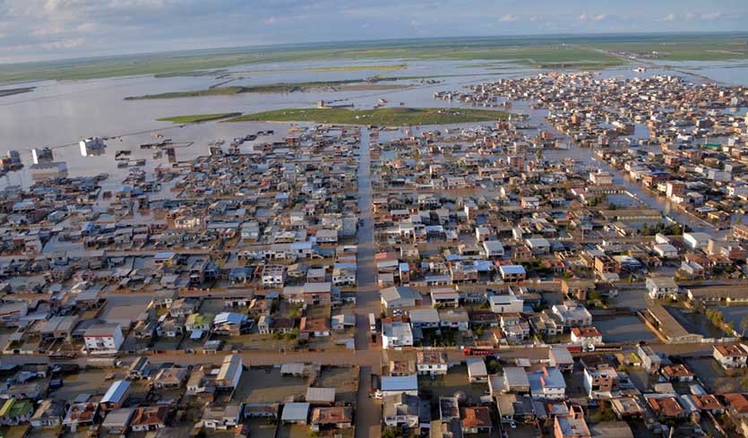 This photograph released by the Iranian news agency Fars News on 23 March 2019, shows flooded streets in the northern Iranian village of Agh Ghaleh. Photo: Ali Dehghan / AFP / Getty Images