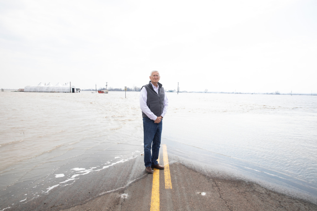 Roger Ideker at the road to his farm in Holt County, Missouri in March 2019. Mr. Ideker was the lead plaintiff in a lawsuit against the Army Corps of Engineers that claimed the repeated floods amounted to a seizure of their property. Photo: Tim Gruber / The New York Times