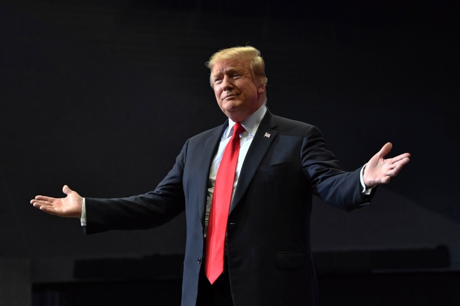 U.S. President Donald Trump arrives for a campaign rally in Grand Rapids, Michigan on 28 March 2019. Photo: Nicholas Kamm / AFP / Getty Images