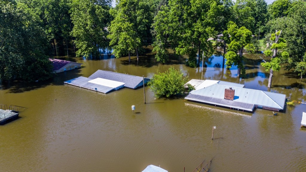 Aerial view of flooded homes in Arkansas, 2 June 2019. Photo: Brian Emfinger / Twitter