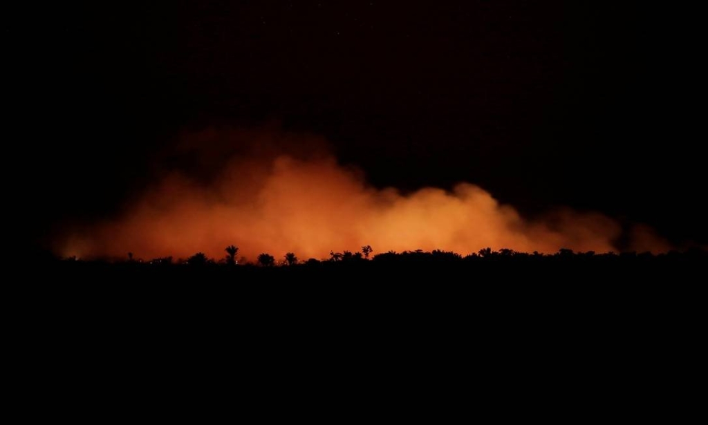 A wildfire burns at night in an area of the Amazon rainforest near Humaitá, Amazonas state, on 17 August 2019. Photo: Ueslei Marcelino / REUTERS