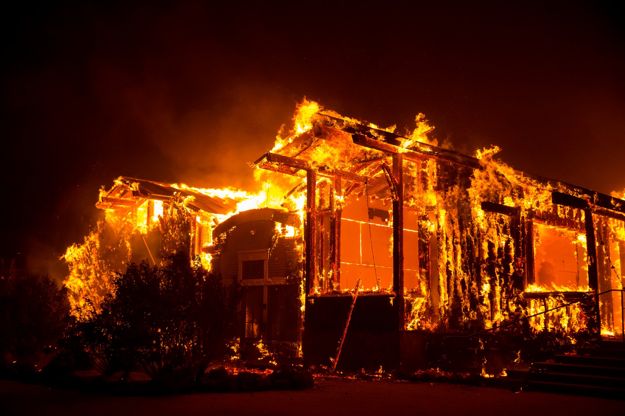 The Kincade Fire burned through the Soda Rock winery in Healdsburg, California, on Sunday, 27 October 2019, one of at least 79 structures destroyed so far. Photo: Eric Thayer / The New York Times