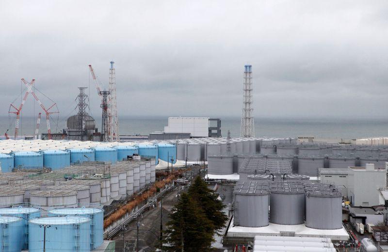 Storage tanks for radioactive water are seen at Tokyo Electric Power Co's (TEPCO) tsunami-crippled Fukushima Daiichi nuclear power plant in Okuma town, Fukushima prefecture, Japan on 15 January 2020. Photo: Aaron Sheldrick / REUTERS
