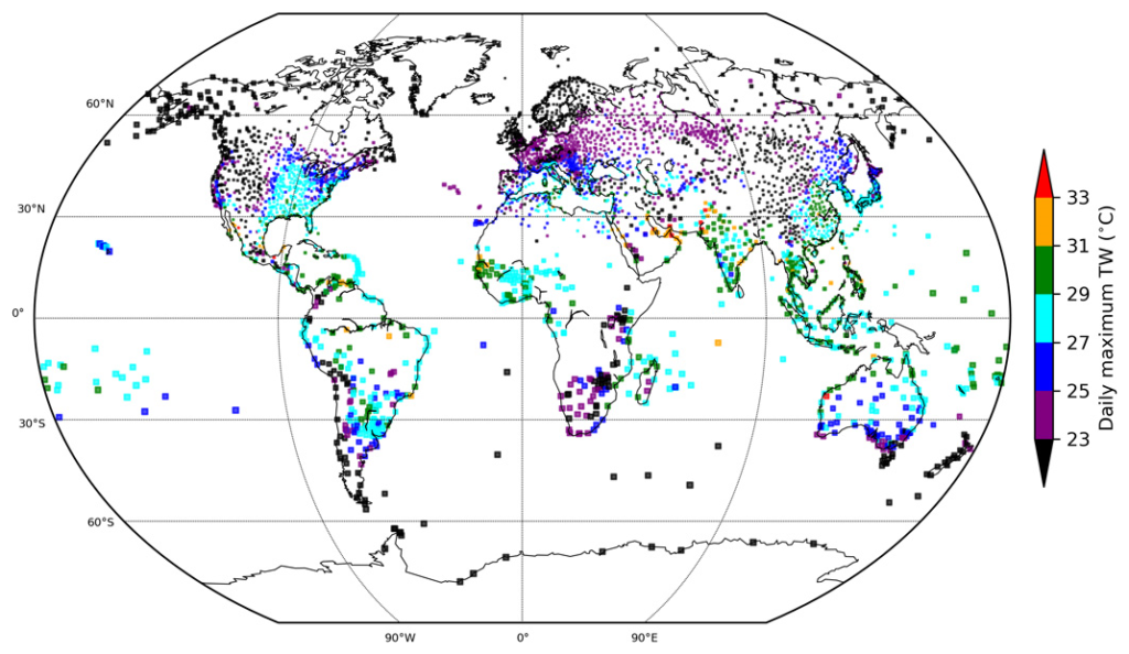 Map showing observed global extreme humid heat. Color symbols represent the 99.9th percentile of observed daily maximum TW for 1979–2017 for HadISD stations with at least 50 percent data availability over this period. Marker size is inversely proportional to station density. Graphic: Raymond, et al., 2020 / Science Advances