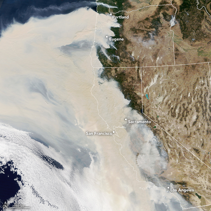 On 9 September 2020, the Moderate Resolution Imaging Spectroradiometer (MODIS) on NASA’s Terra satellite captured this natural-color image of thick smoke streaming from a line of intense fires in Oregon and California. Many communities in the region are facing extremely poor and sometimes hazardous air quality. Data: NASA EOSDIS/LANCE and GIBS/Worldview. Photo: Lauren Dauphin / NASA