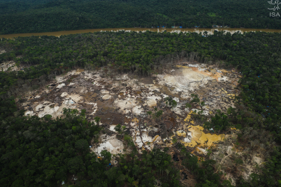 Aerial view of the destruction caused by illegal mining activities in the Yanomami Indigenous Land in Pará state, Brazil, December 2020. Photo: Instituto Socioambiental