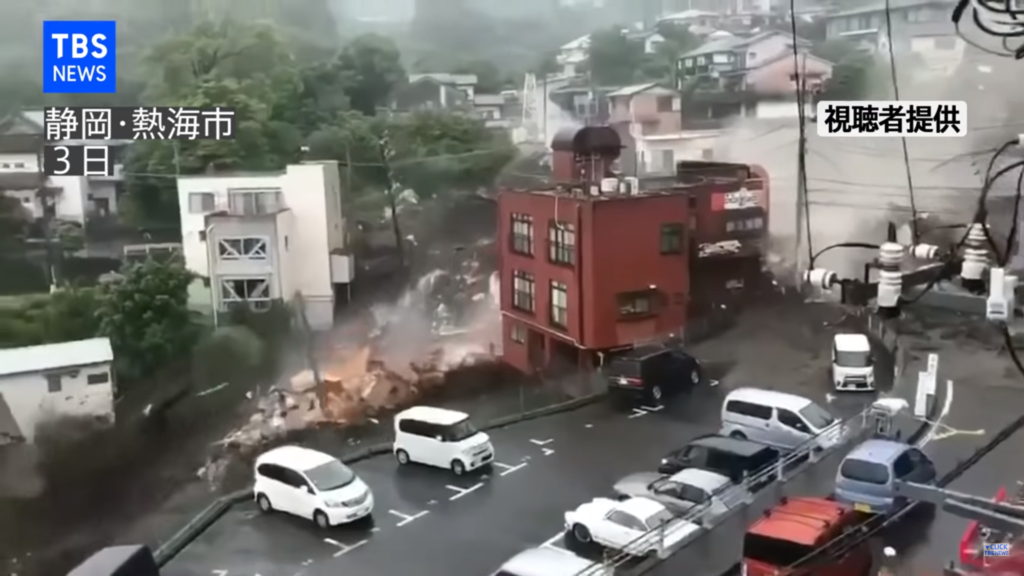 A powerful mudslide destroys everything in its path in Atami City, Shizuoka Prefecture, 3 July 2021. At least two people were killed and more than twenty were missing after two days of record-breaking rainfall. Photo: TBS NEWS