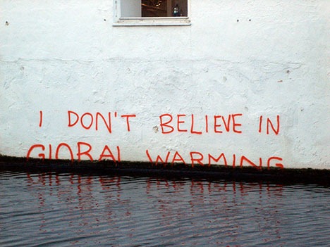 I Don't Believe in Global Warming, by Banksy, 20 December 2009. Photo: TheMammal via flickr