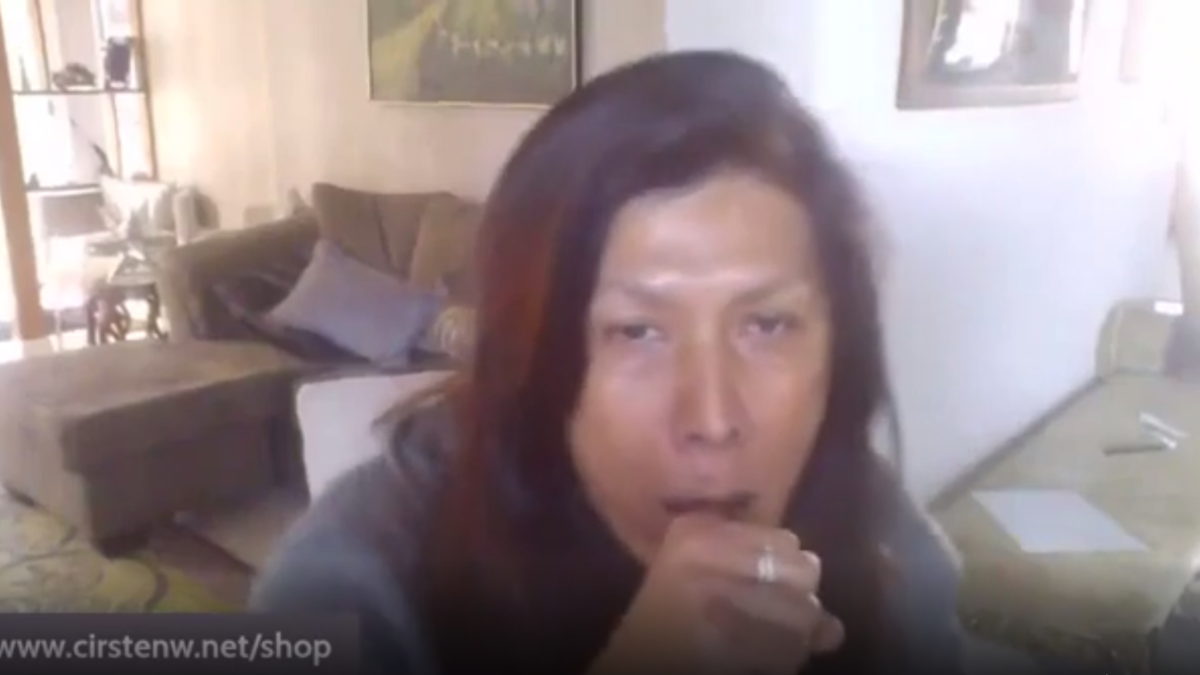 Screenshot from a video of Qtuber Cirsten Tien Soong Weldon on 28 December 2021, before she succumbed to COVID-19. She is clearly ill and has a deep cough but still promotes anti-vaccine disinformation before discussing election conspiracy theories. At the end of the video, she mentions her “flu” and says she won’t be webcasting because she’s traveling. Video: Sorry Antivaxxer