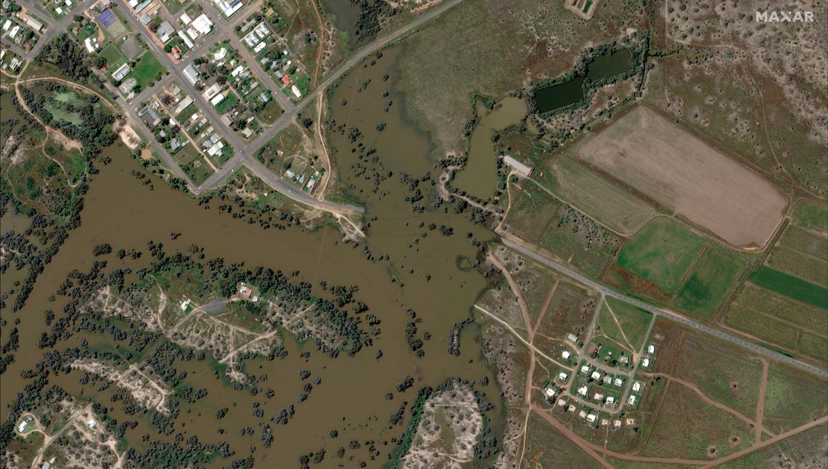 A satellite image shows a flooded road in Brewarrina, Australia, 15 October 2022. Photo: Maxar Technologies / REUTERS