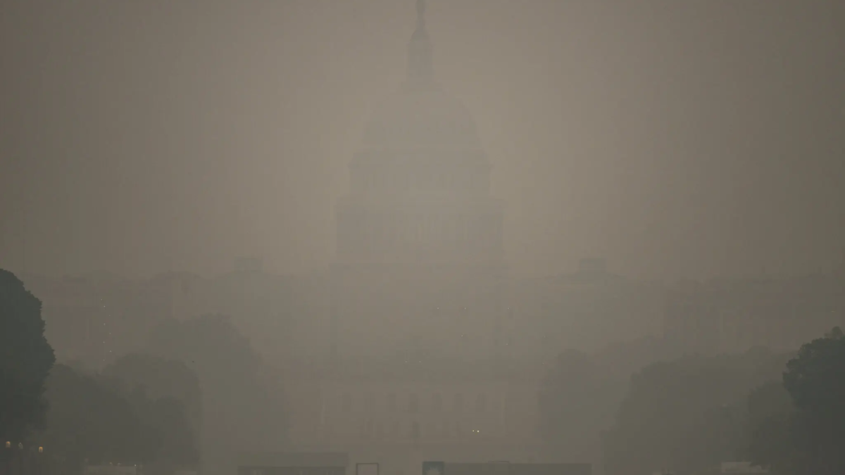Smoke from Canadian wildfires enveloped Washington, D.C. in June 2023. Photo: Kenny Holston / The New York Times