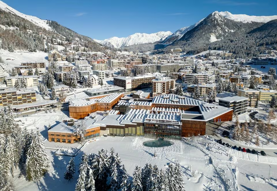 Overview of the Congress Center ahead of the annual meeting of the World Economic Forum (WEF) in Davos, Switzerland, 7 December 2023. Photo: Denis Balibouse / REUTERS