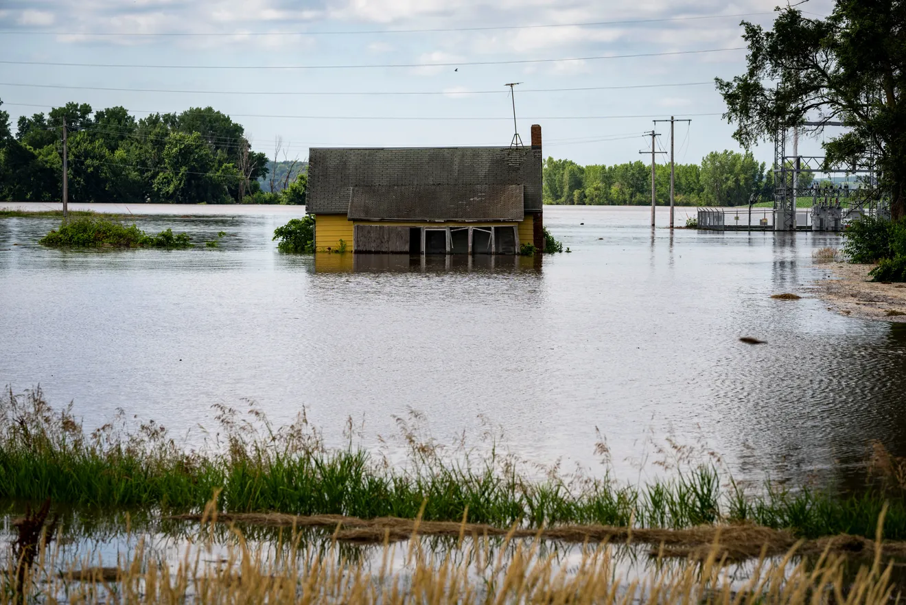 The Little Sioux River floods homes in Smithland, Iowa, on 25 June 2024. Photo: Zach Boyden-Holmes / The Register / USA TODAY NETWORK